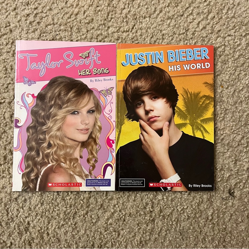 Taylor Swift & Justin Bieber fact books paperback rare pop star